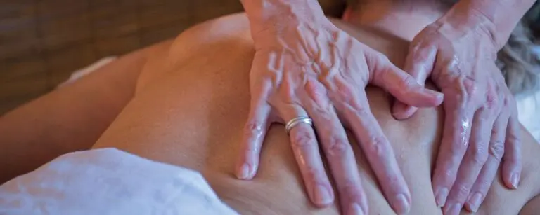 Massage mod stress - genvej til ro i kroppen